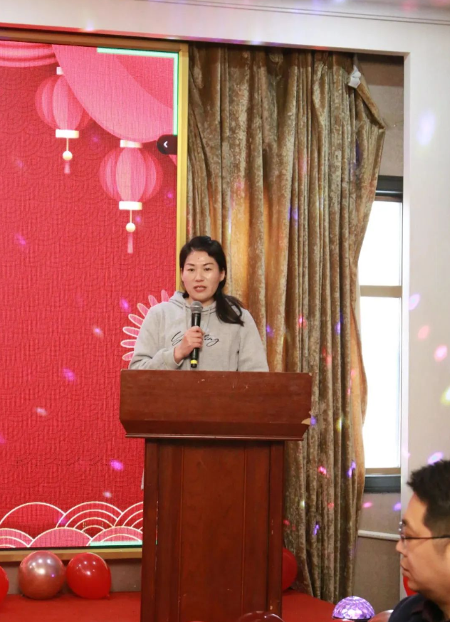 898e80b4865a1566a5a5d2db4d70963.png 898e80b4865a1566a5a5d2db4d70963.png